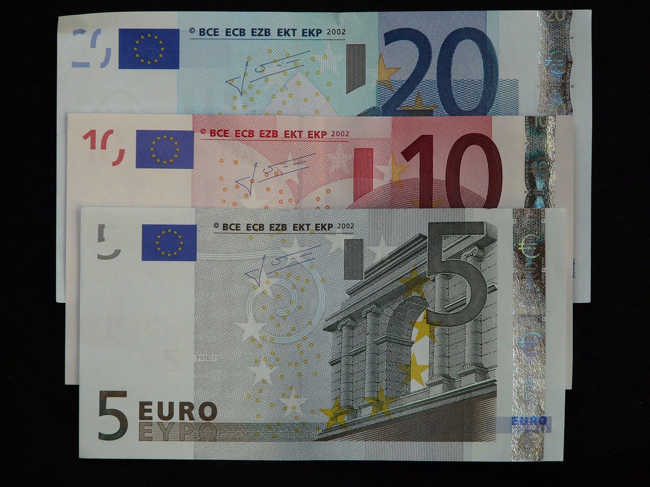 愛される人との支払いにおける割り勘の価値観とは？