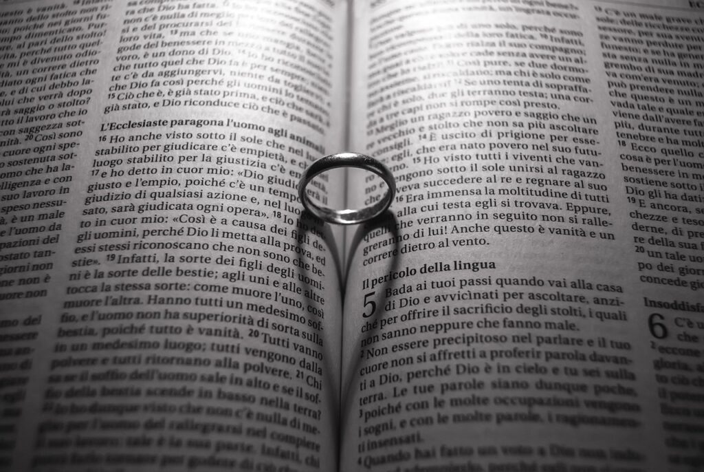 恋愛において愛される人が結婚に近づくための秘訣は？